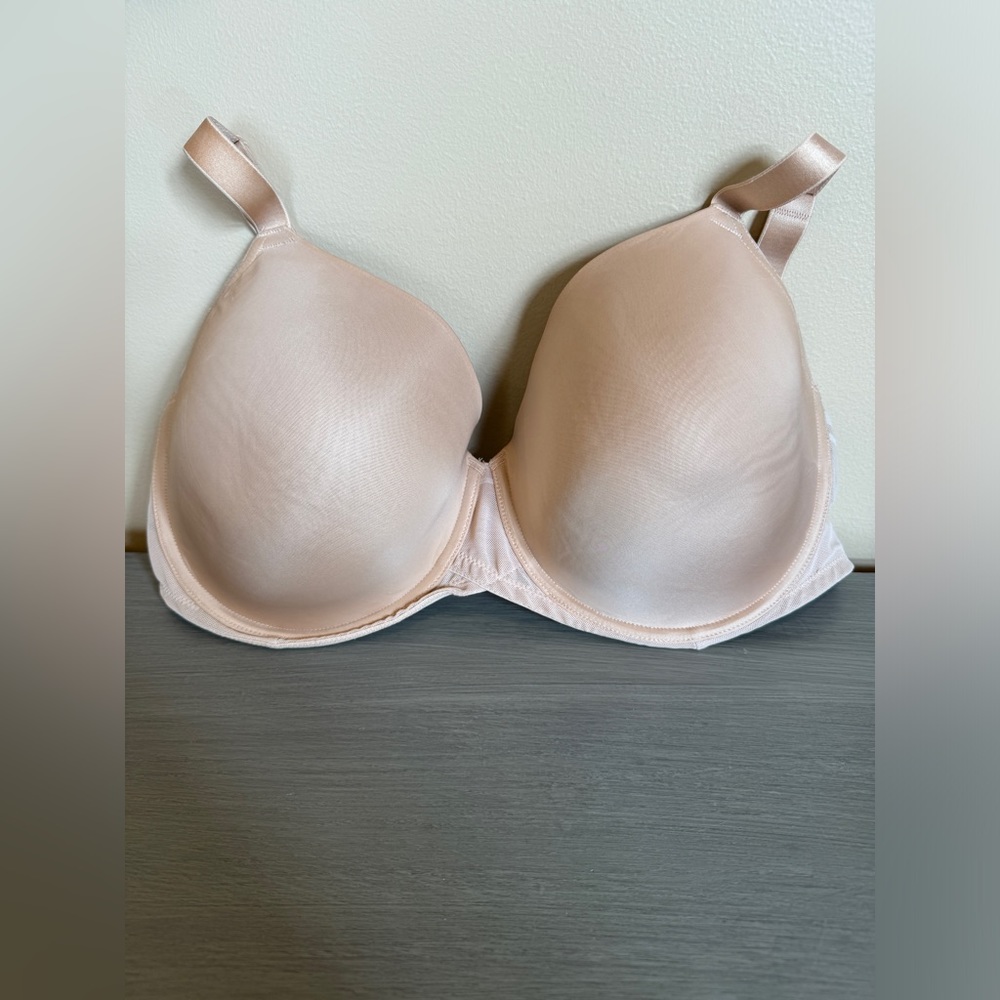 Paramour beige Marvelous‎ Side Smoothing T-Shirt Bra Size 42DDD